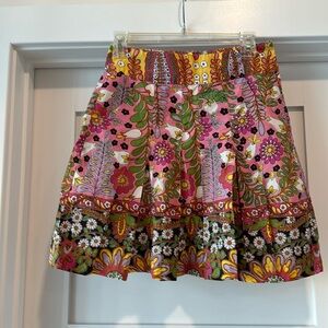 CABI fun flowers on skirt with pockets